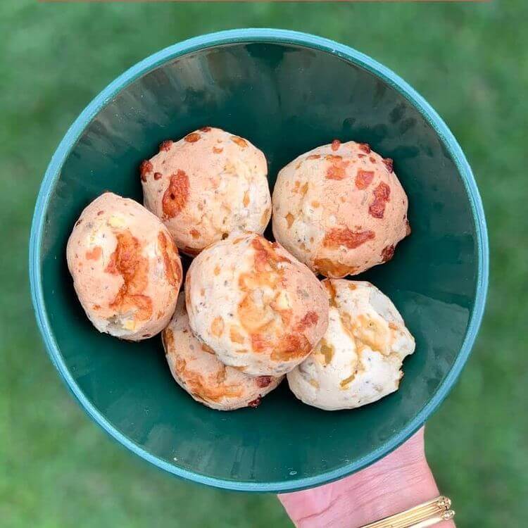 Pães de Queijo